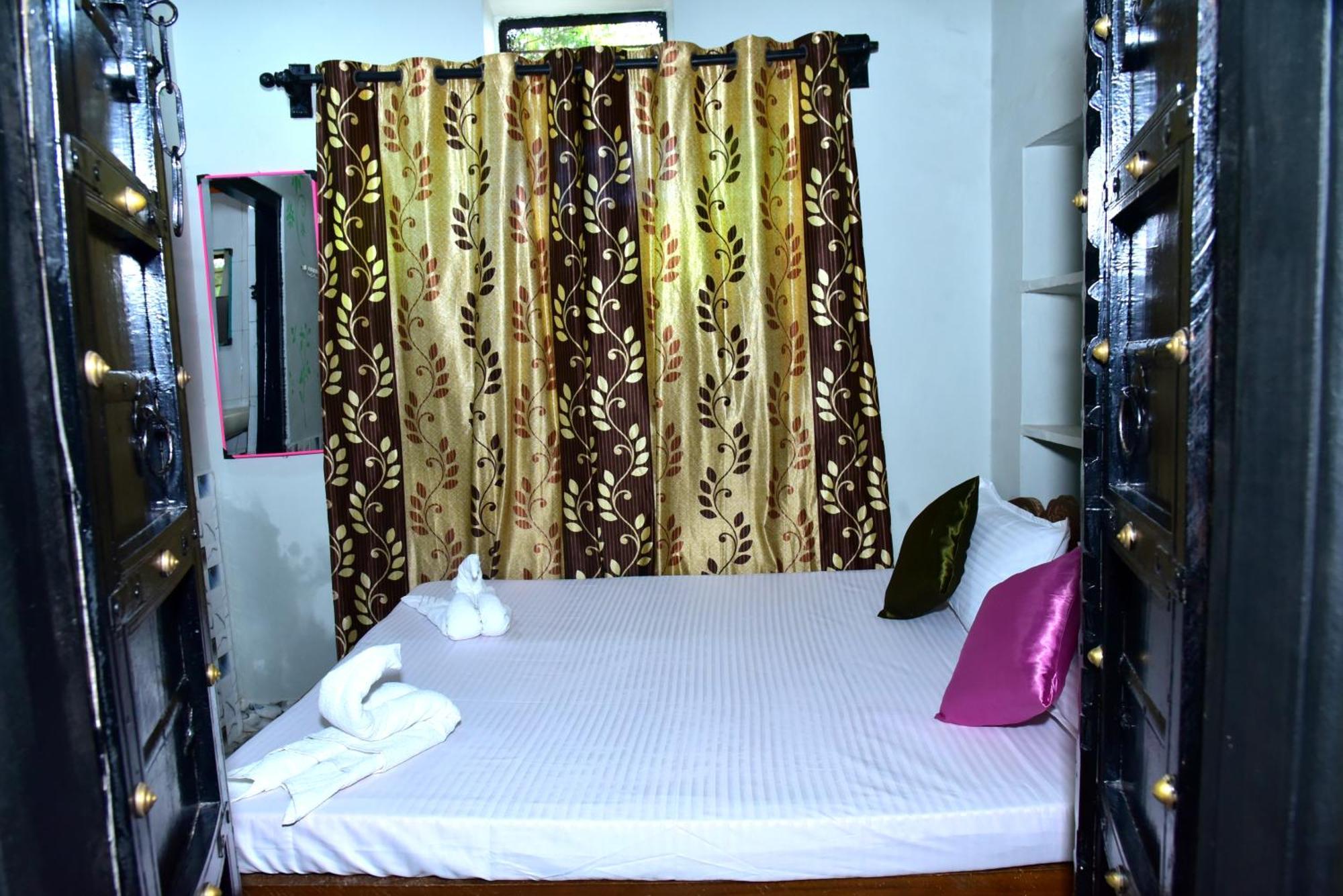 Hotel Moon Light Pushkar Quarto foto